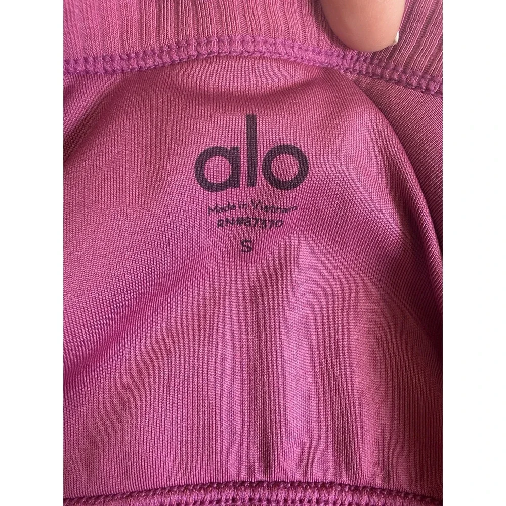 Alo‎ Yoga Ribbed Wellness Bra Womens Small Pink Excellent Scoop Neck Activewear
